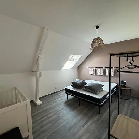 Au Pied Du Mont Saint Michel Ποντορσόν