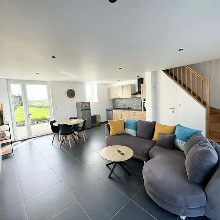 Holiday home Les Rives Du Mont Pontorson