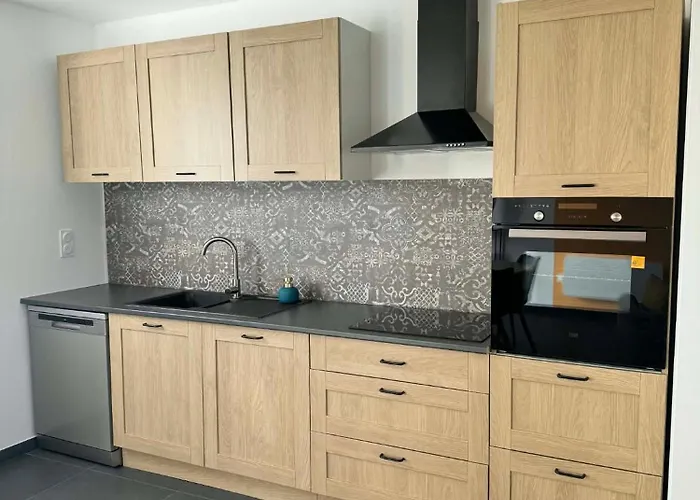 Les Rives Du Mont بيت للعطل بونتورسون